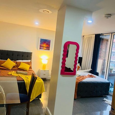 Cosy Luxurious Room In The Heart Of 런던 외부 사진