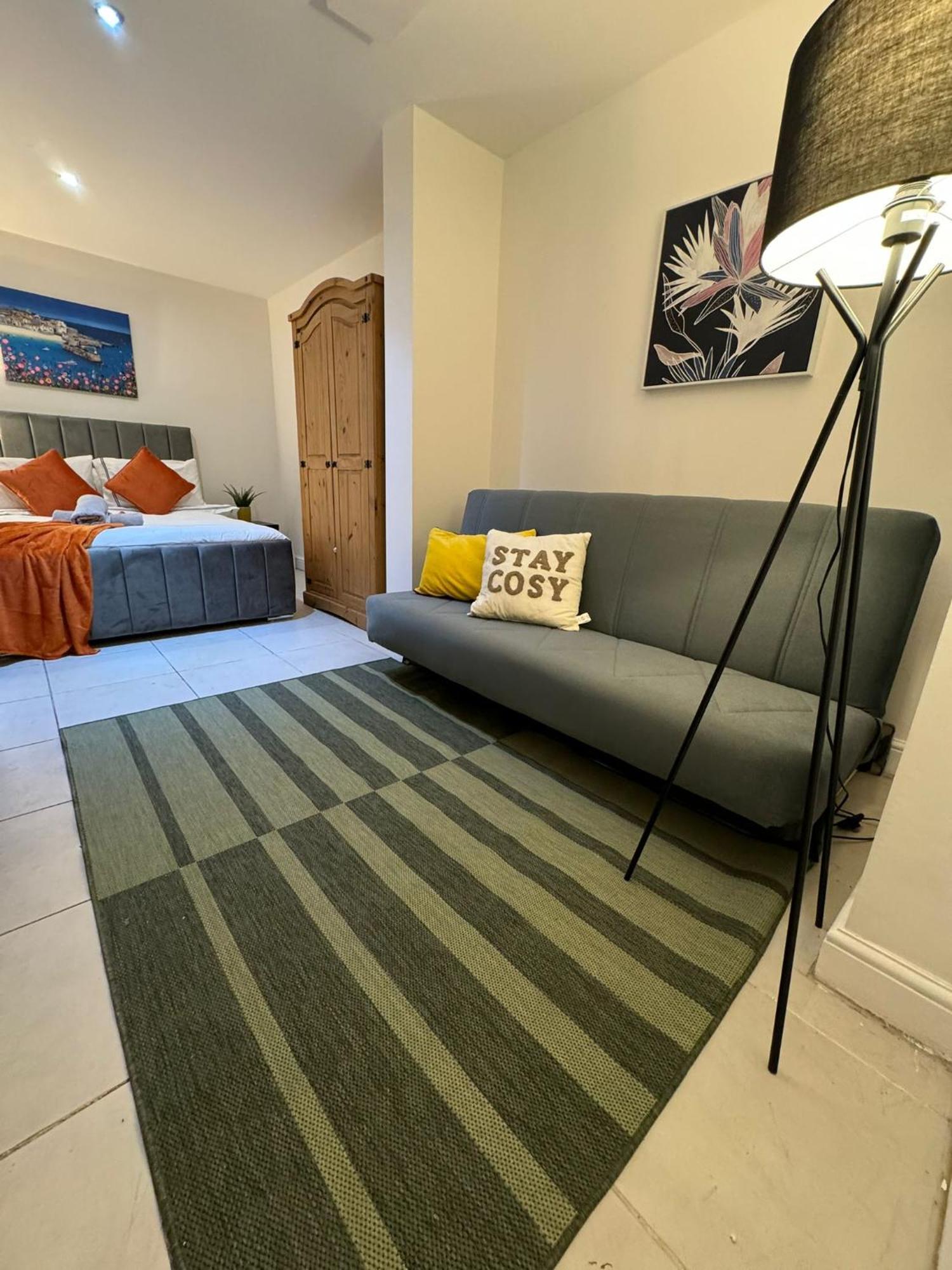Cosy Luxurious Room In The Heart Of 런던 외부 사진