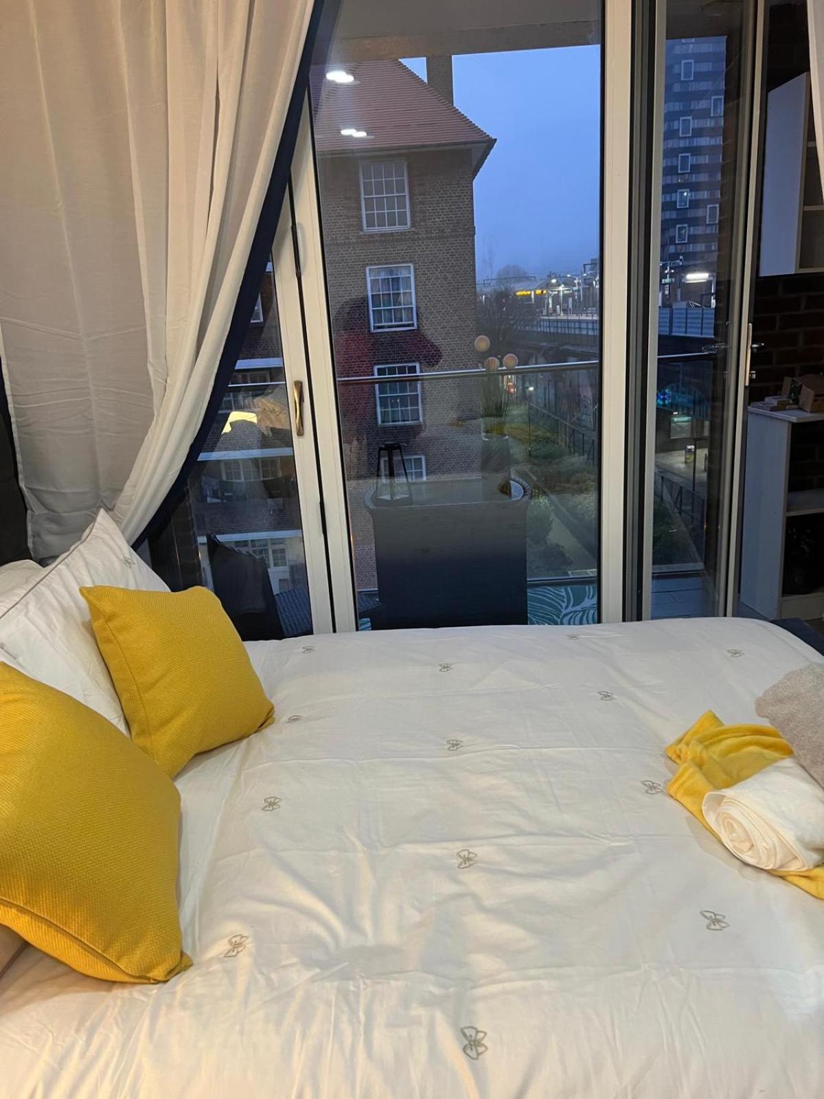 Cosy Luxurious Room In The Heart Of 런던 외부 사진