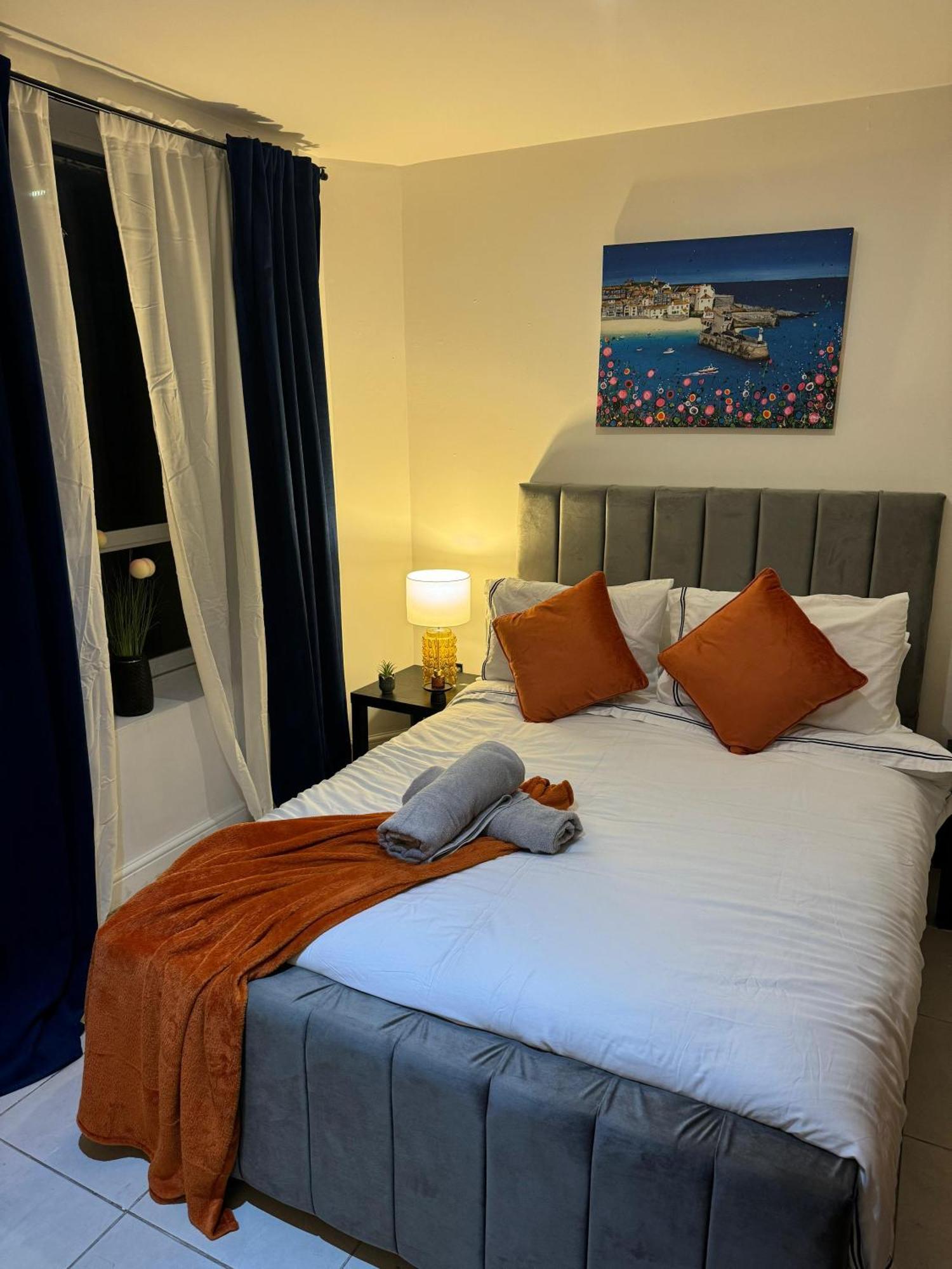 Cosy Luxurious Room In The Heart Of 런던 외부 사진