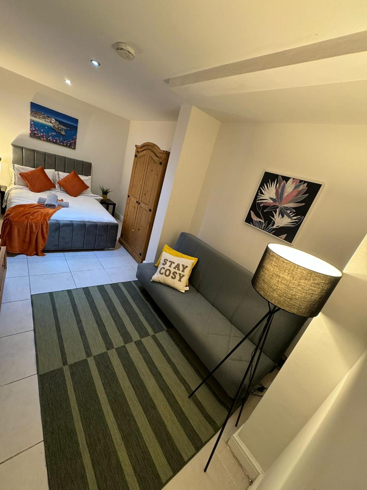 Cosy Luxurious Room In The Heart Of 런던 외부 사진